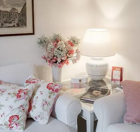 Ta - One Bedroom Luxury In The Fashion District דירה