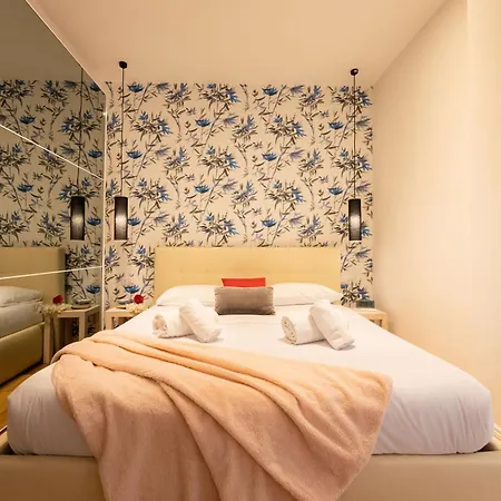 Ta - One Bedroom Luxury In The Fashion District פירנצה